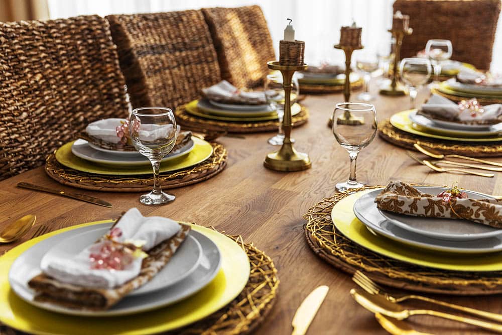 Transforma tus comidas con estas ideas de decoración de mesas impresionantes